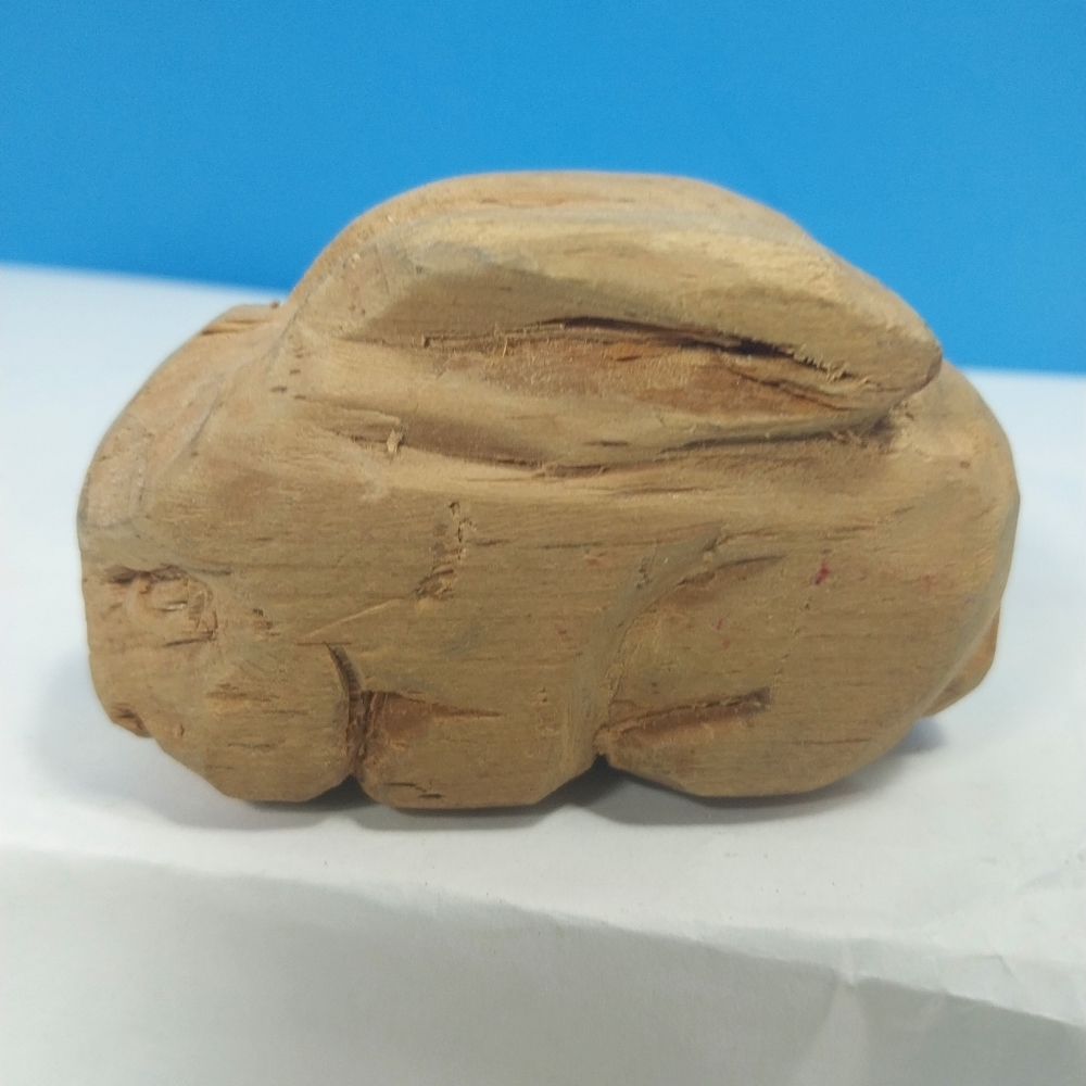 Vintage carved rabbit